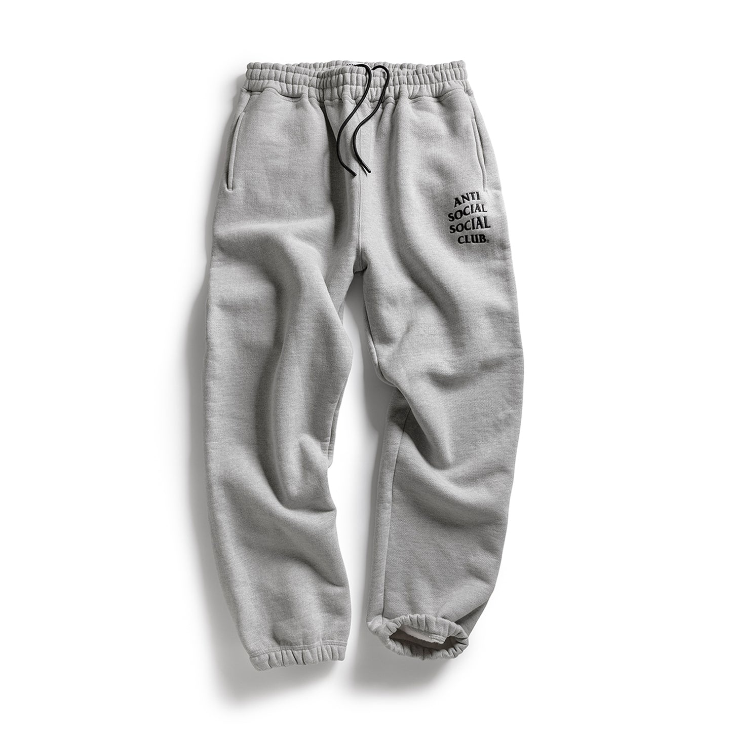 EMBROIDERED SWEATS